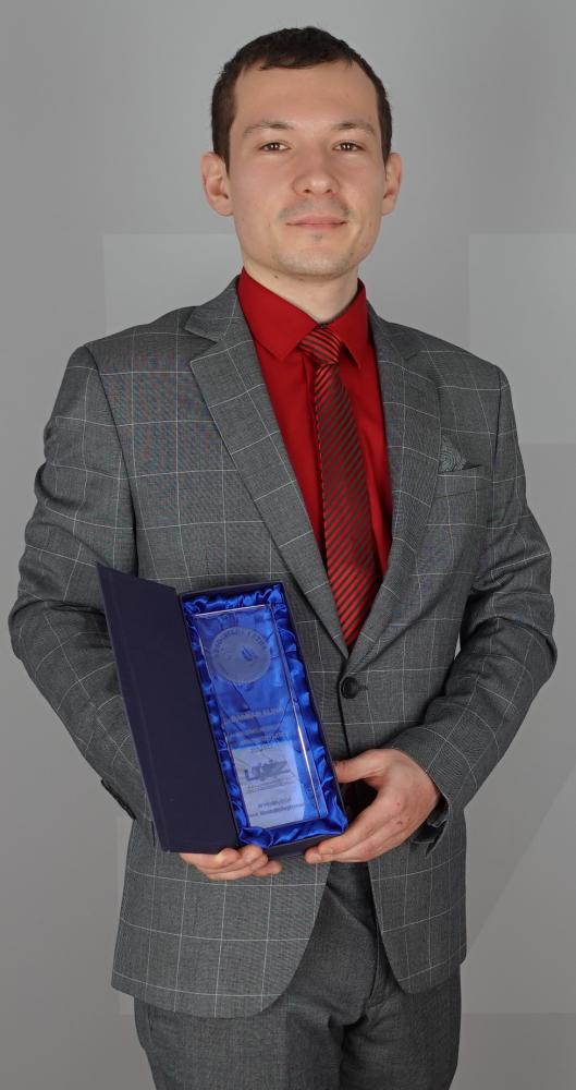 Absolwent Extra - mgr Damian Kuna; fot. M. Leśniak